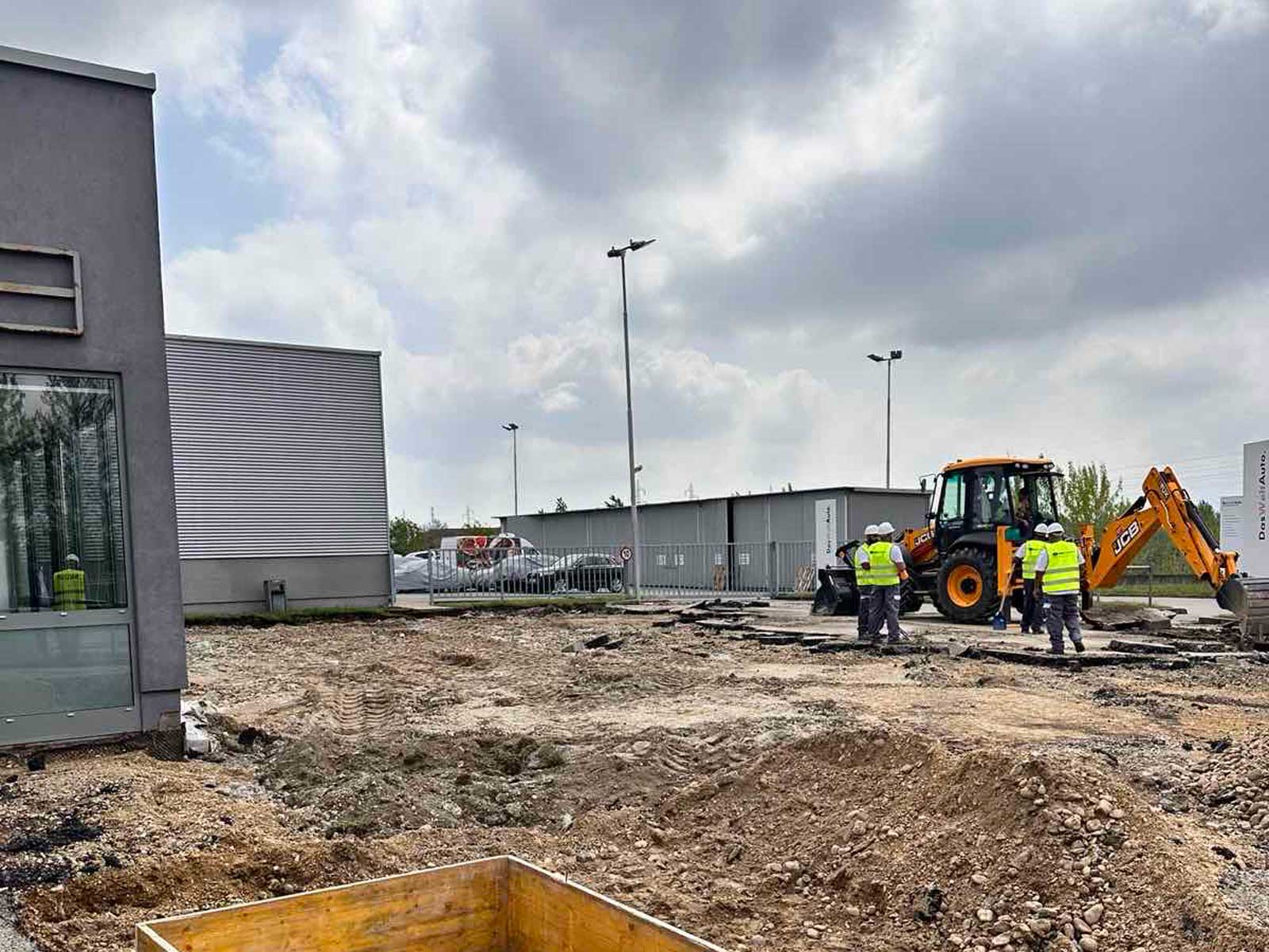 Izgradnja Audi izložbenog prostora